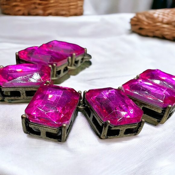 🌺Vintage Pink/Magenta GLASS Necklace - Picture 6 of 13